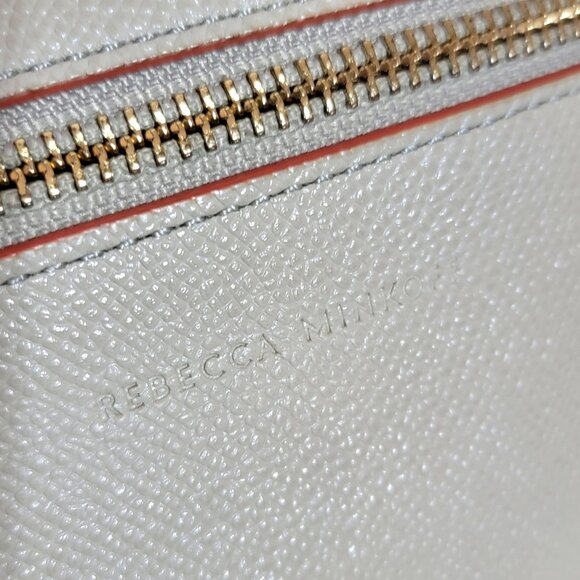 Rebecca Minkoff Gabby Hobo Two Way Shoulder/Crossbody Leather Bag w/ Scarf, EUC - Picture 3 of 9